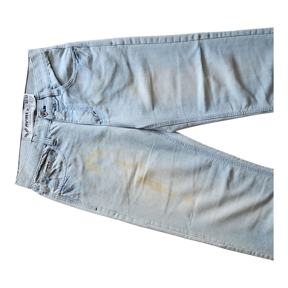 Avirex Vintage Jeans. Light Wash, Loose Fit, Embroidered Pockets. Mens 32/32